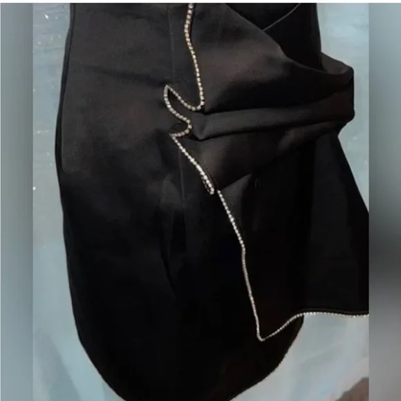 Zara NWOT big bow jeweled crystal rhinestone trim satin mini skirt - Picture 5 of 14